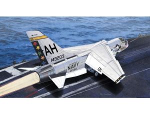 F-8E VF-162 "The Hunters"