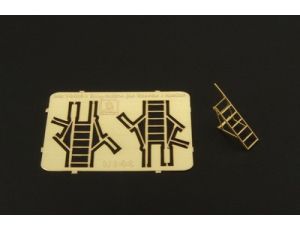 Step laders for Hunter & Harrier