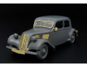 Citroen 11CV (TAMIYA)