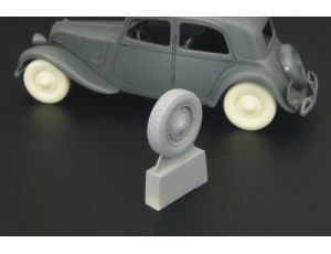 Citroen 11CV wheels set