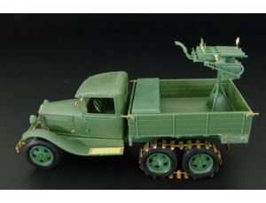 GAZ AAA w/ Quadruple Maxim AA gun (UM)