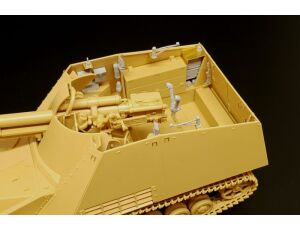 Sd.Kfz.164 Nashorn (Tamiya)