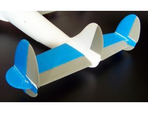Ocasní ploch pro C-121 Warning star