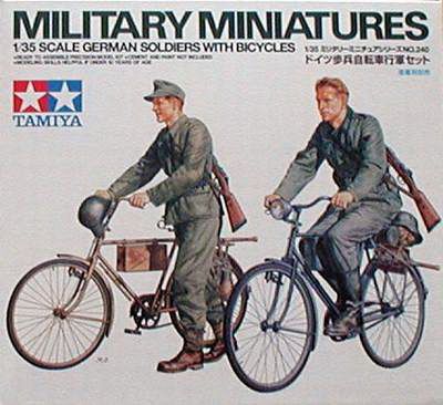 German Soldier w/Bicycles