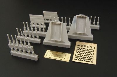 German Hand Granades & Box 30/2 pcs.