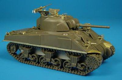 M4 Sherman  (TAMIYA)