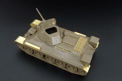 T-34/76  (TAMIYA)