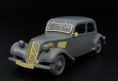 Citroen 11CV (TAMIYA)