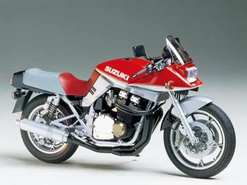 Suzuki GSX1100S  Katana Custom Tuned
