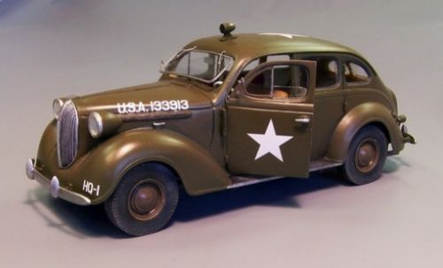 U.S. Staff car - Plymouth P6