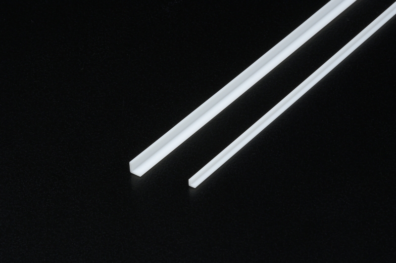 Profil Plast 5 mm "L" *5
